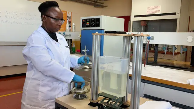 Archimedes-Based Glycerol Displacement for Electrode Porosity Measurement in Lead-Acid Batteries