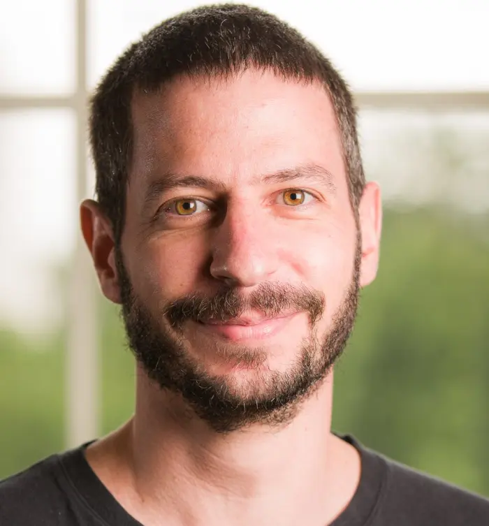 Daniel Bar photo