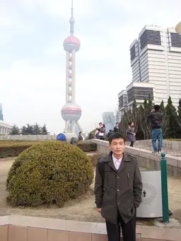 Zhenzhe Li