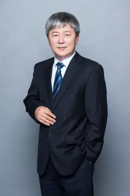 Yunde Shen