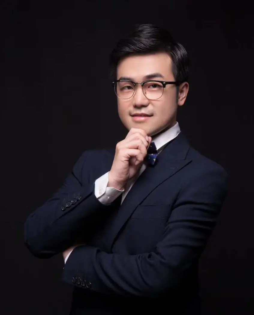 Min Li photo