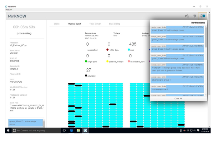 MinKNOW software display for nanopore sequencing; shows data analysis and active pore status chart.