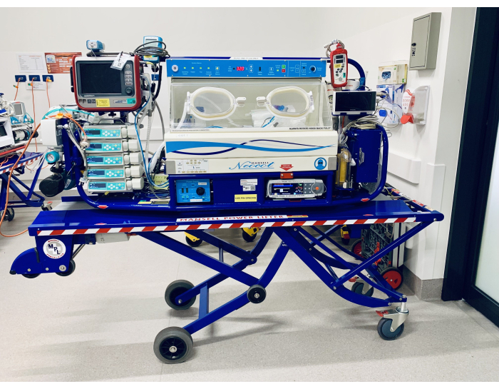 figure-results-6 Neonatal transport incubator system with monitoring equipment for infant care and transport safety.